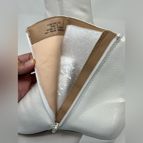 Size 9 Women’s Booties - Journee Collection #1714 - Picture 7 of 16